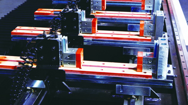 SP3 VICES SP3-LASTGERÄTE