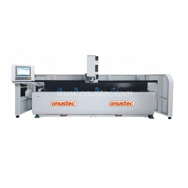 3+1 Achsentüren und Windows CNC -Profilbearbeitungszentrum