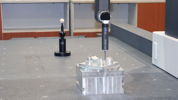 So wählen Sie CNC -Tools und Einfügungen für verschiedene Vorgänge aus