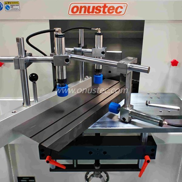 Mehrwinkel-Schaftfräsmaschine für Aluminiumfassaden