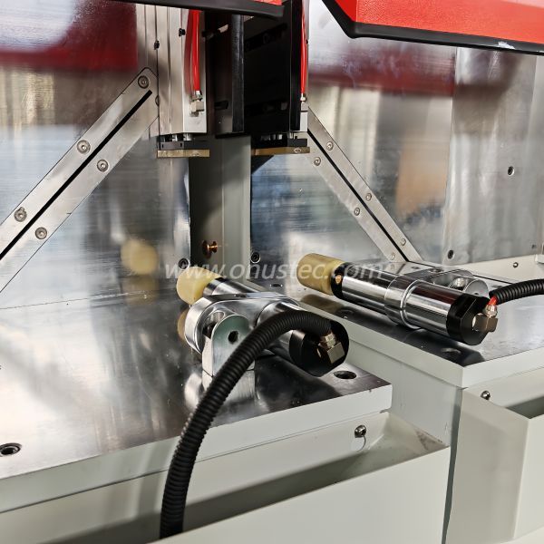 45-Grad-Hochpräzisions-Aluminium-CNC-Doppelgehrungssäge
